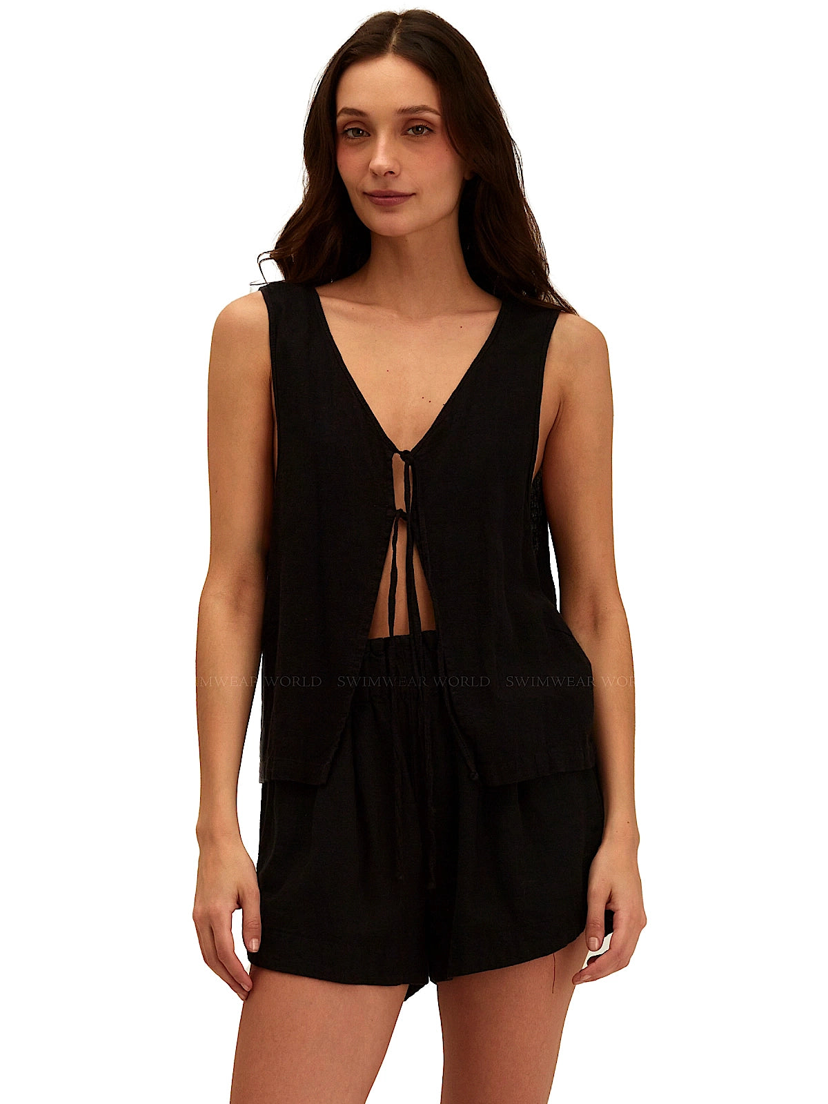 Malai: Mist Vest-Vento Short