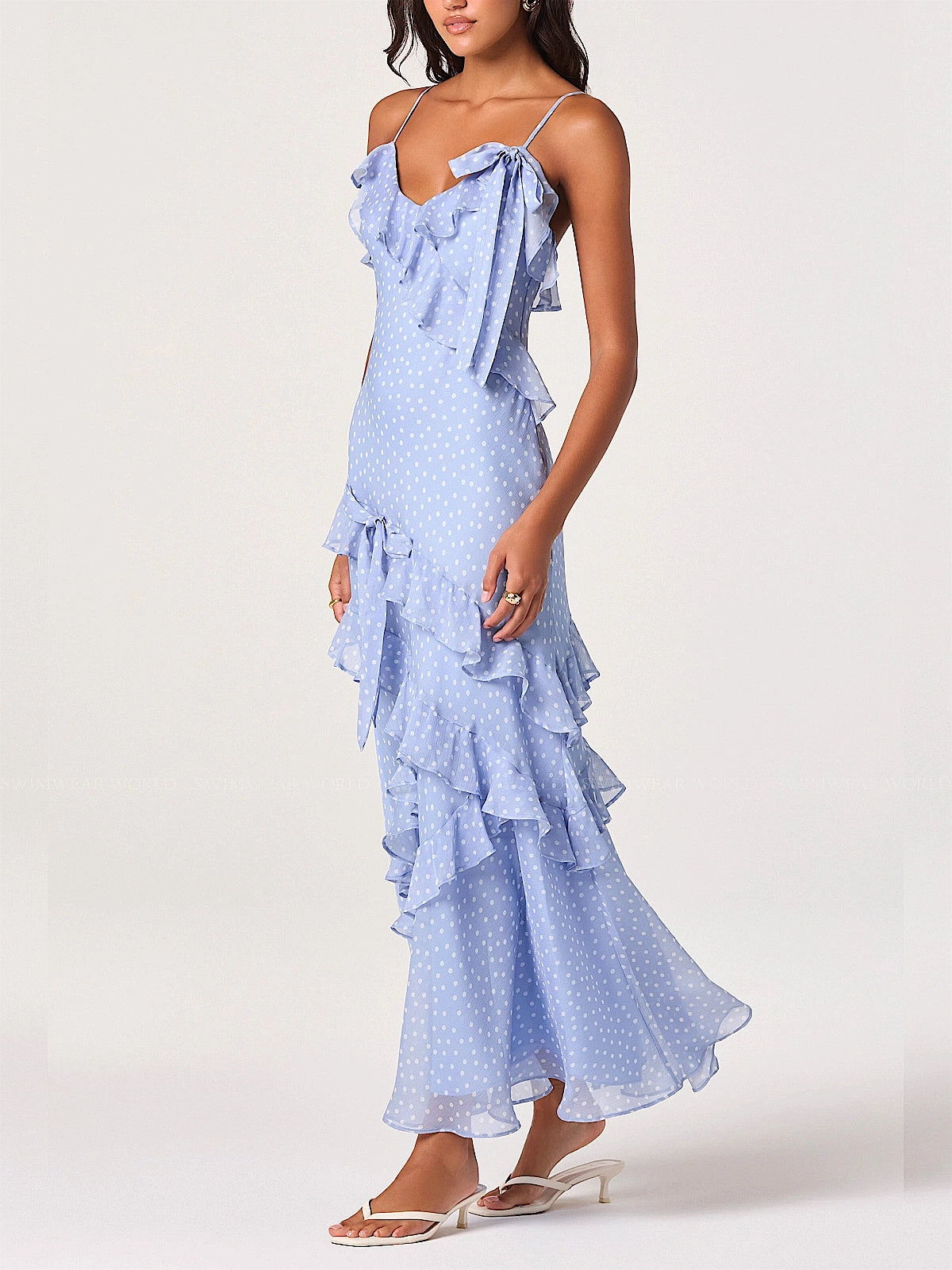Astr the Label: Amiya Chiffon Maxi Dress (ACDR103346-BPKD)