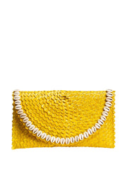 Jelavu: Pandegelang Raffia Seashell Clutch (JELB-PANDEGEL-YEL)