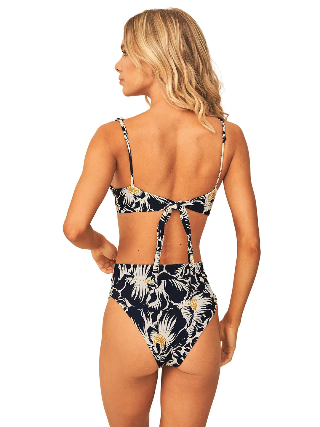 ワンピース saracca Narcissus One-Piece in Black | Sara Cristina