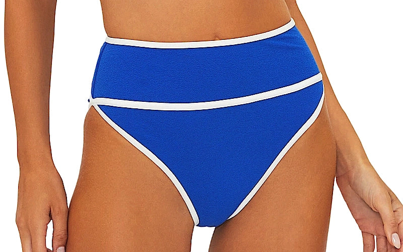 Leona-Carlotta Bikini