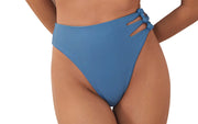Megan Erin-Megan Hot Pants Bikini ::RET