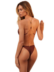 Vix: Kaia T Back Tri-Kaia String Detail Bikini (805-844-023-11-844-023)