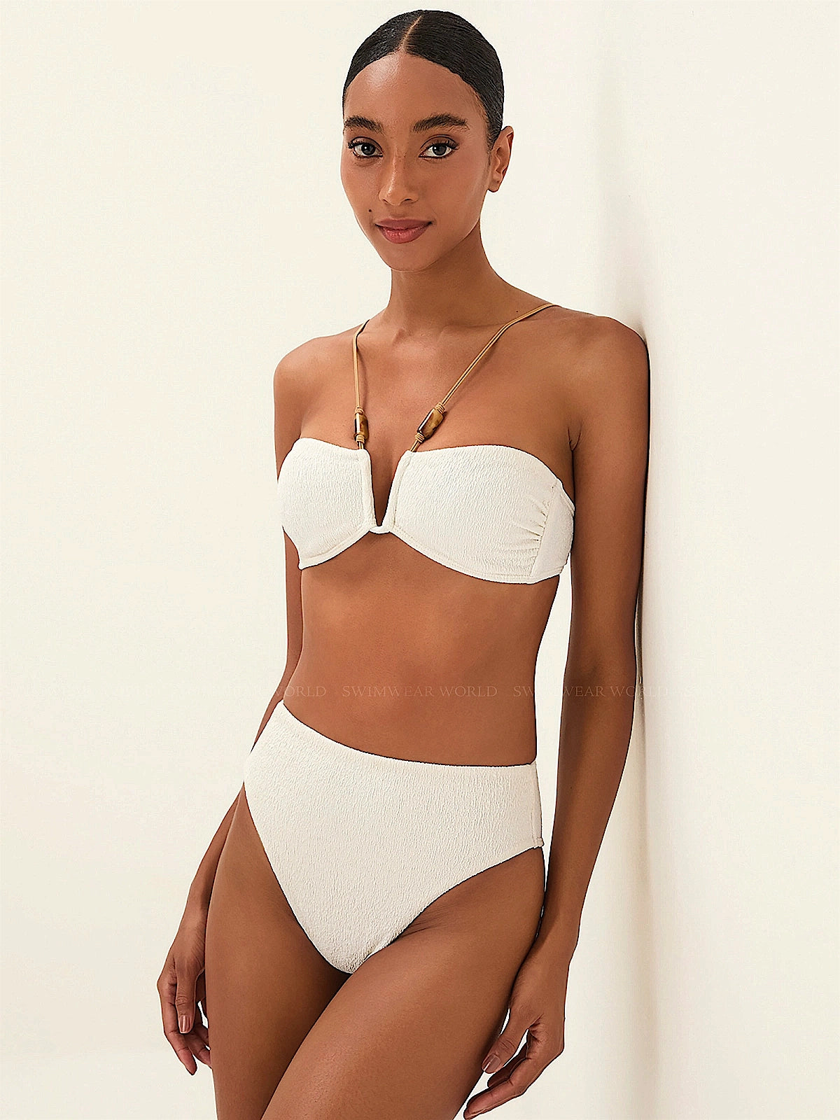 Vix: Lesley Carol-Lindsay Bikini