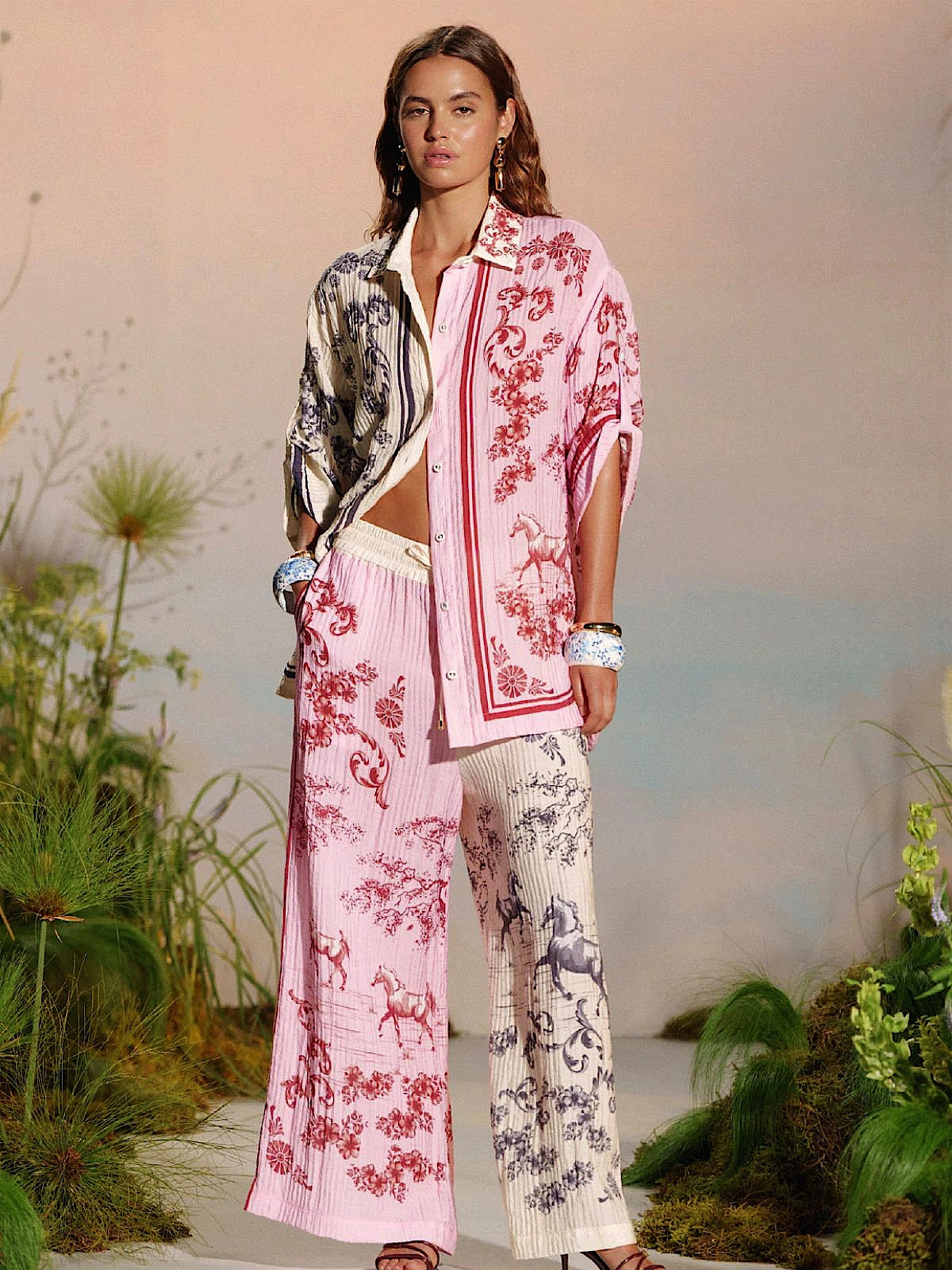 Agua Bendita: Chrissy Shirt-Winter Pants (22302-22301)