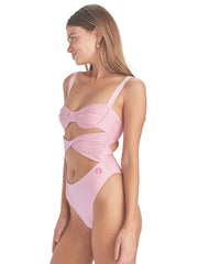 Capittana: Chiara One Piece (C1475)