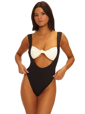 Beach Bunny: Anchor One-Piece (B251121P1-BLCK)