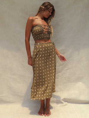 Stone Fox Swim: Coco Tube-Holiday Skirt (SFC1029RC-VTFL-SFC1017RC-VTFL)