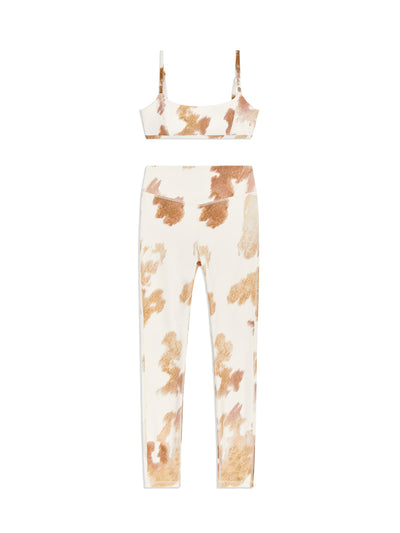 We Wore What: Cami Bra-V-Shape Leggings (WWAB04-08-ZUE-WWAB17-09-ZUE)