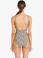 Robin Piccone: Aubrey Lace Up One Piece (220315-BKI)