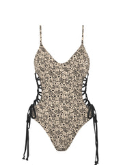 Robin Piccone: Aubrey Lace Up One Piece (220315-BKI)