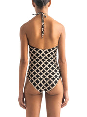 Encantadore: Maite One Piece (2104-6)