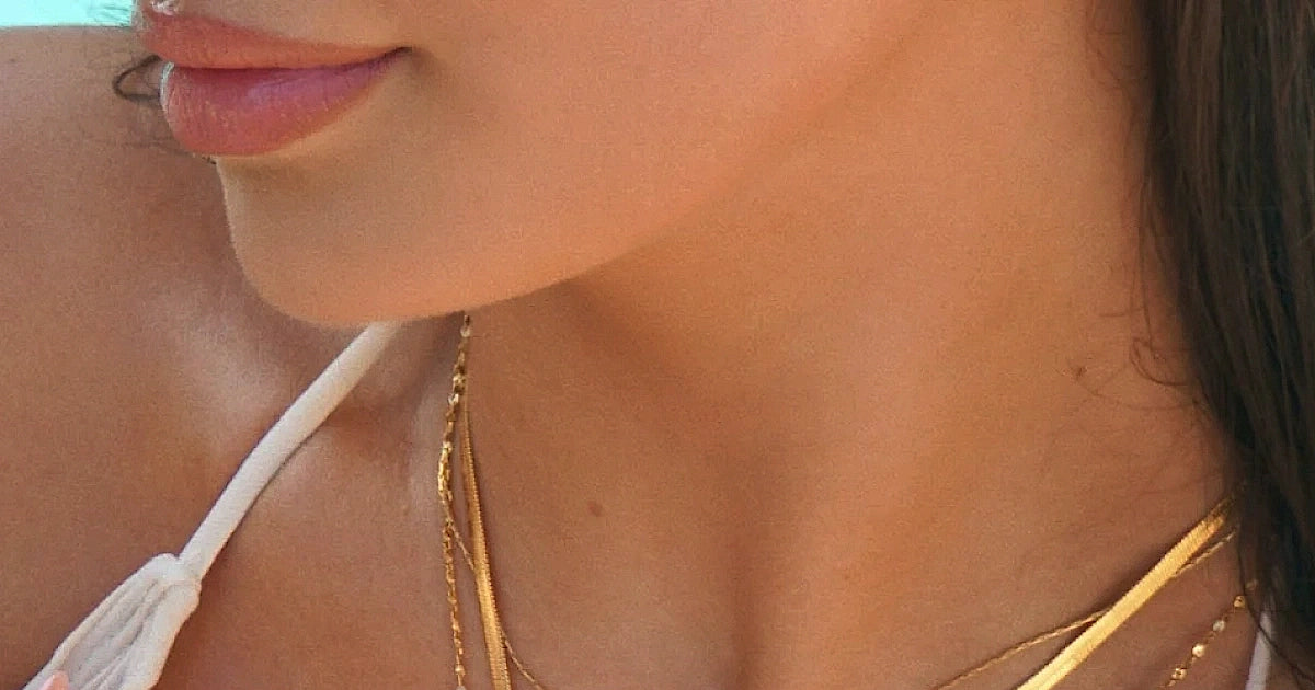 Ellie Vail: Vittoria Oversized Shell Necklace | Swimwear World
