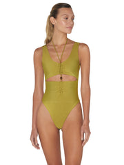 Palmacea: Belen One Piece (BELENOP-PISTA)