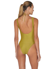 Palmacea: Belen One Piece (BELENOP-PISTA)