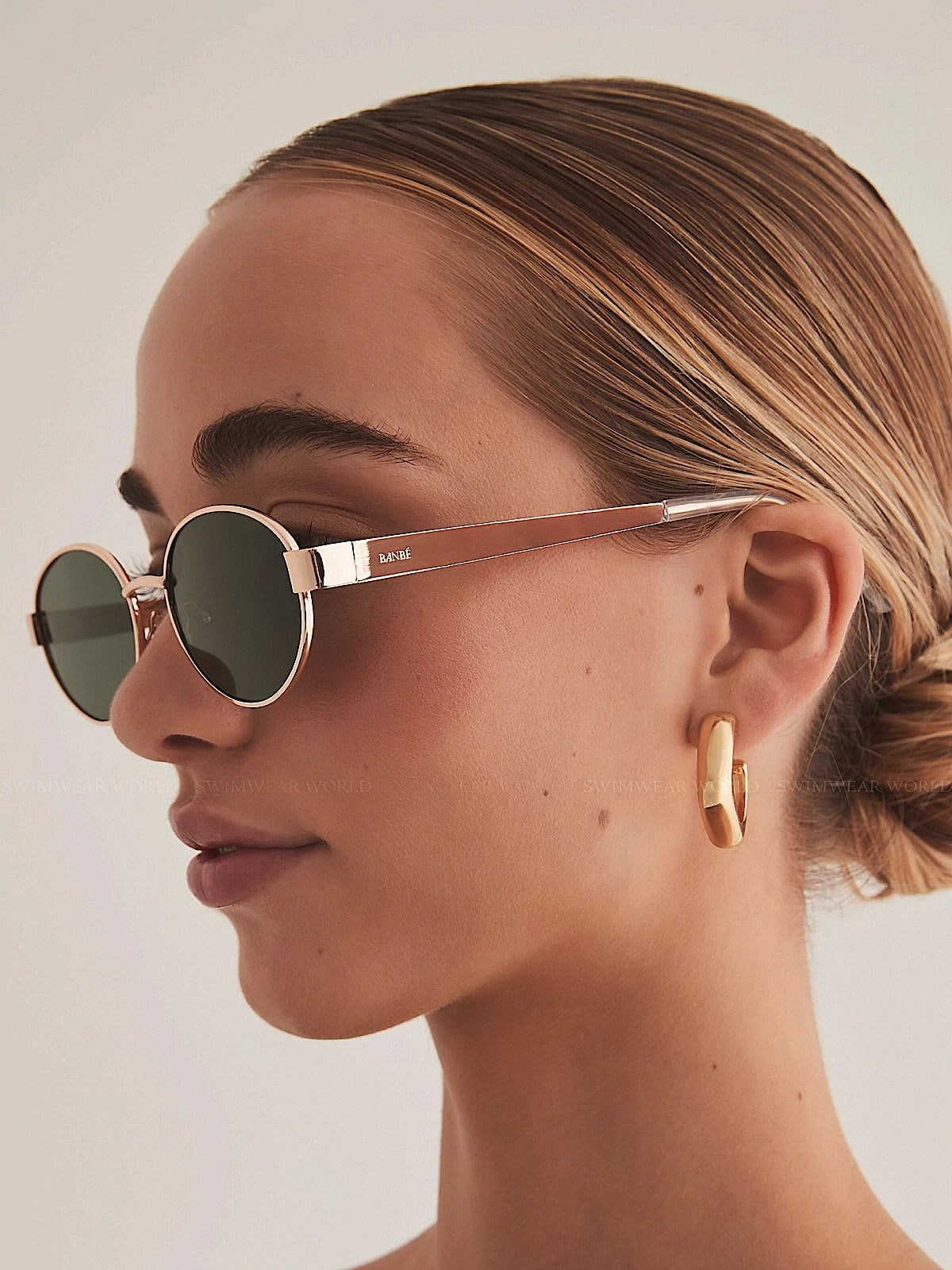 Banbe Eyewear: The Evangelista Sunglasses (THEEVNGLSTA-GLDGRN)