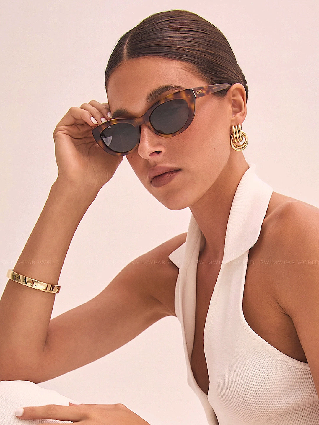 Banbe Eyewear: The Estella Sunglasses (THEESTELLA-HZLTRTINK 