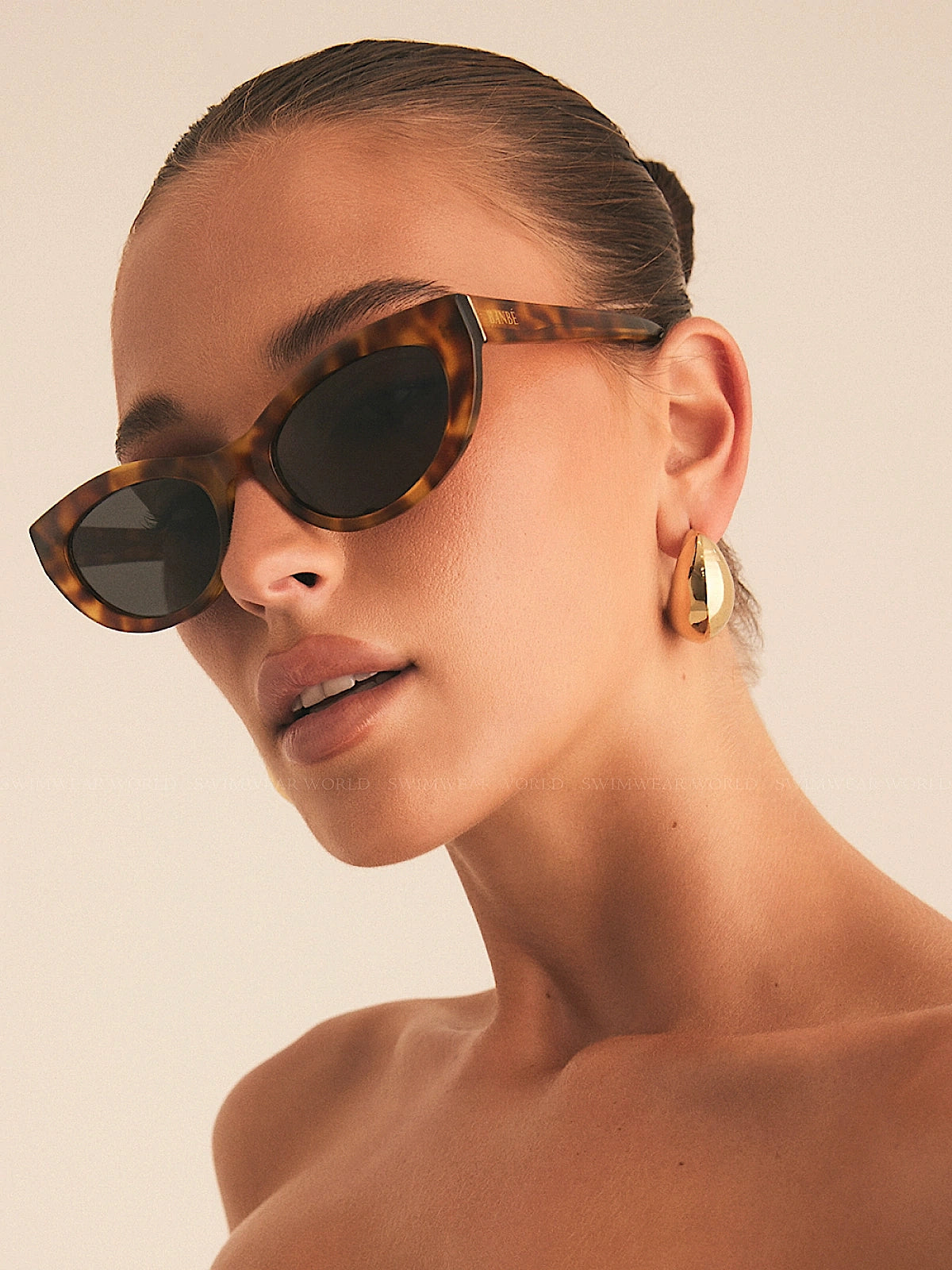Banbe Eyewear: The Estella Sunglasses (THEESTELLA-HZLTRTINK)